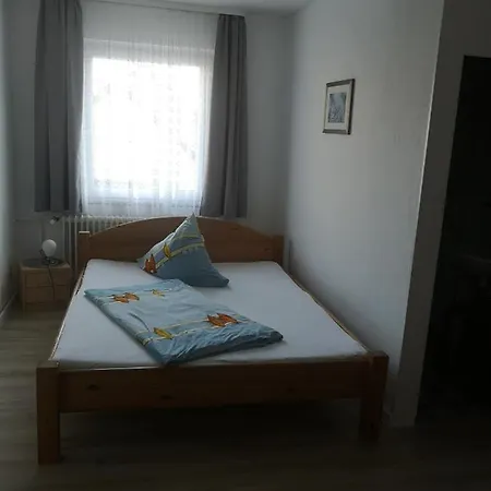 Zur Krone Guest house